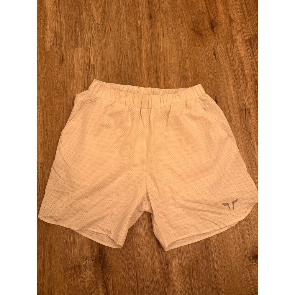 Squat Wolf White Shorts with Compression Size Medium